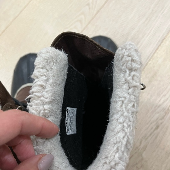 Sorel boots - Picture 4 of 8